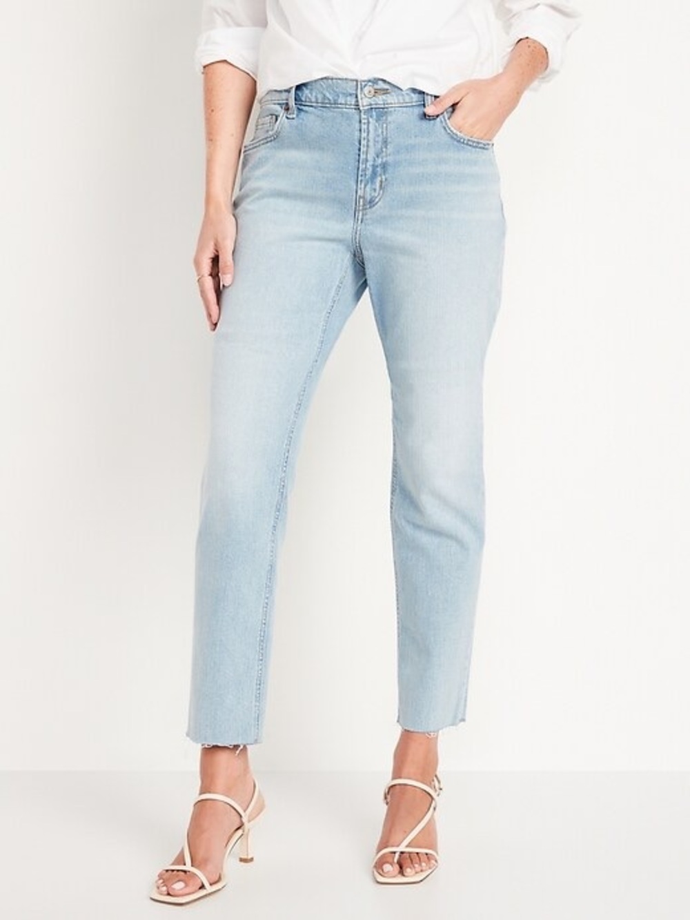 (REESE [DARKER WASH]) Old Navy Low-Rise Boyfriend Straight Cut-Off Jeans